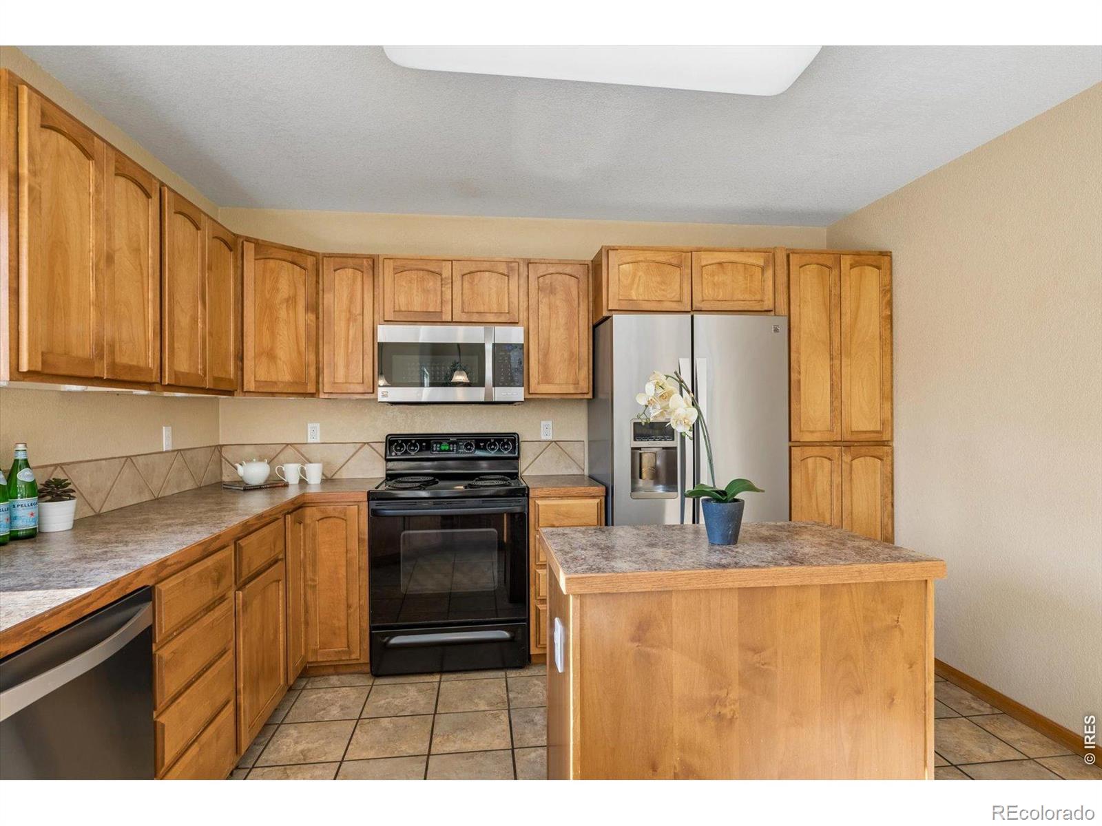 348 Buckeye Avenue Johnstown CO 80534