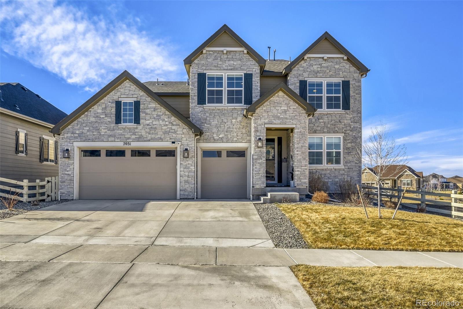 7031 S White Crow Way Aurora CO 80016