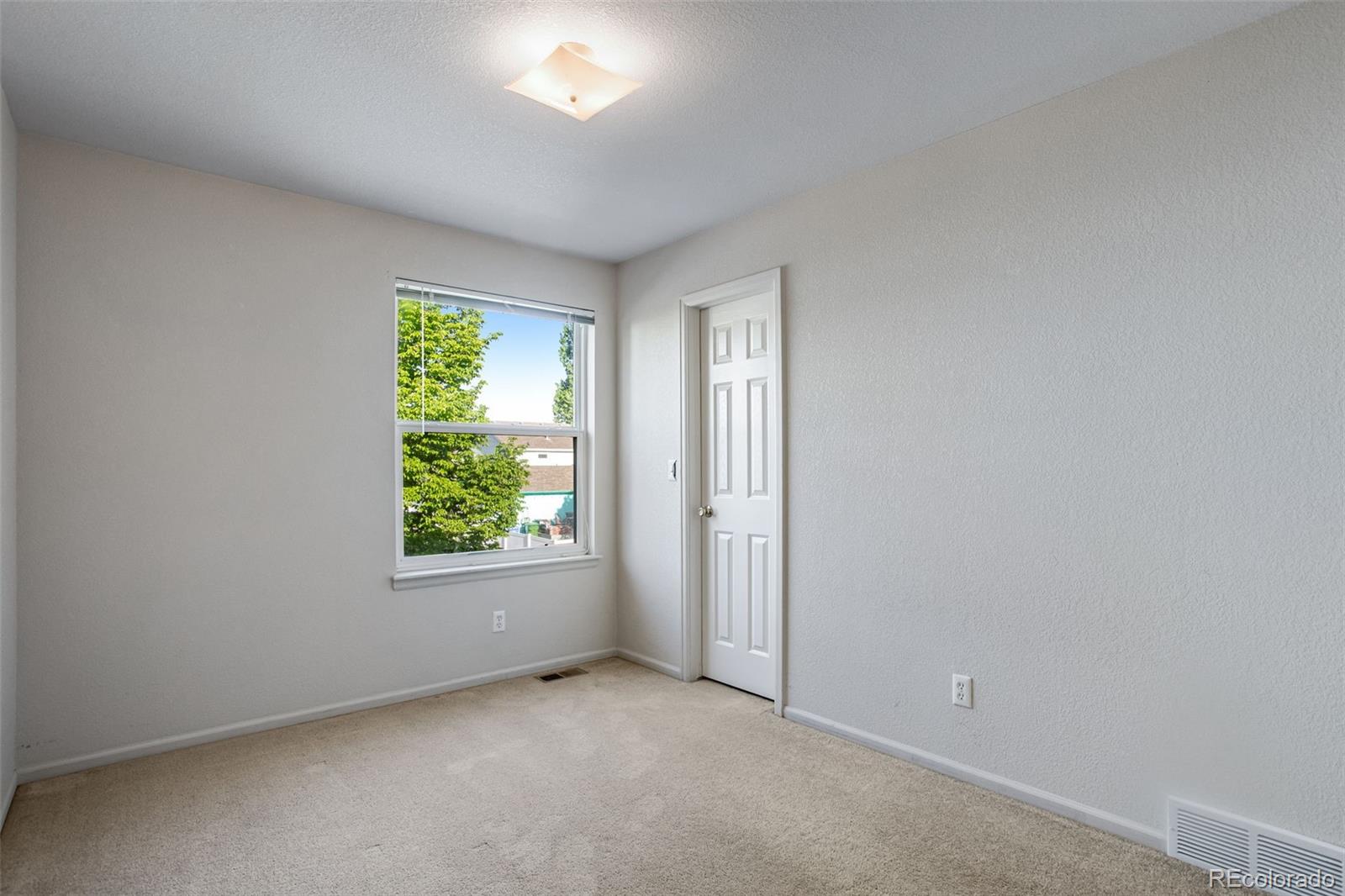717 Chalk Avenue Loveland CO 80537