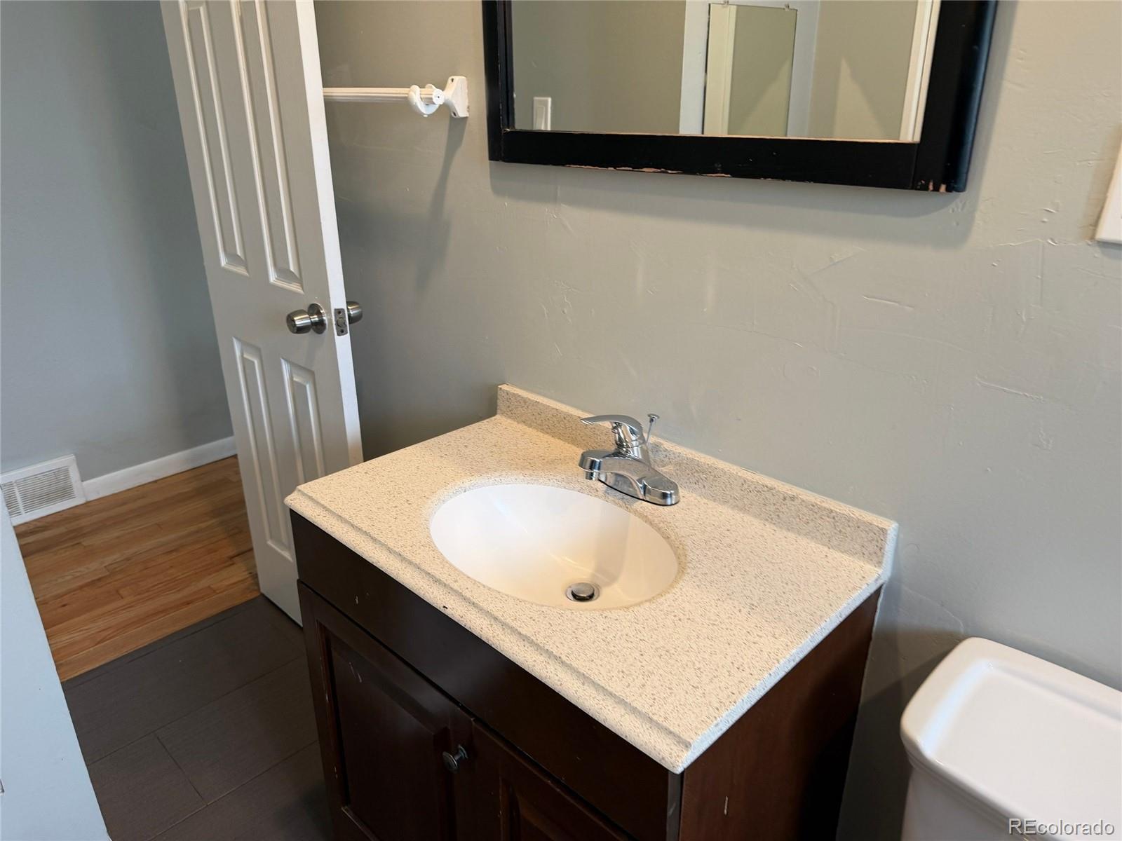 3124 Quari Street Aurora CO 80011