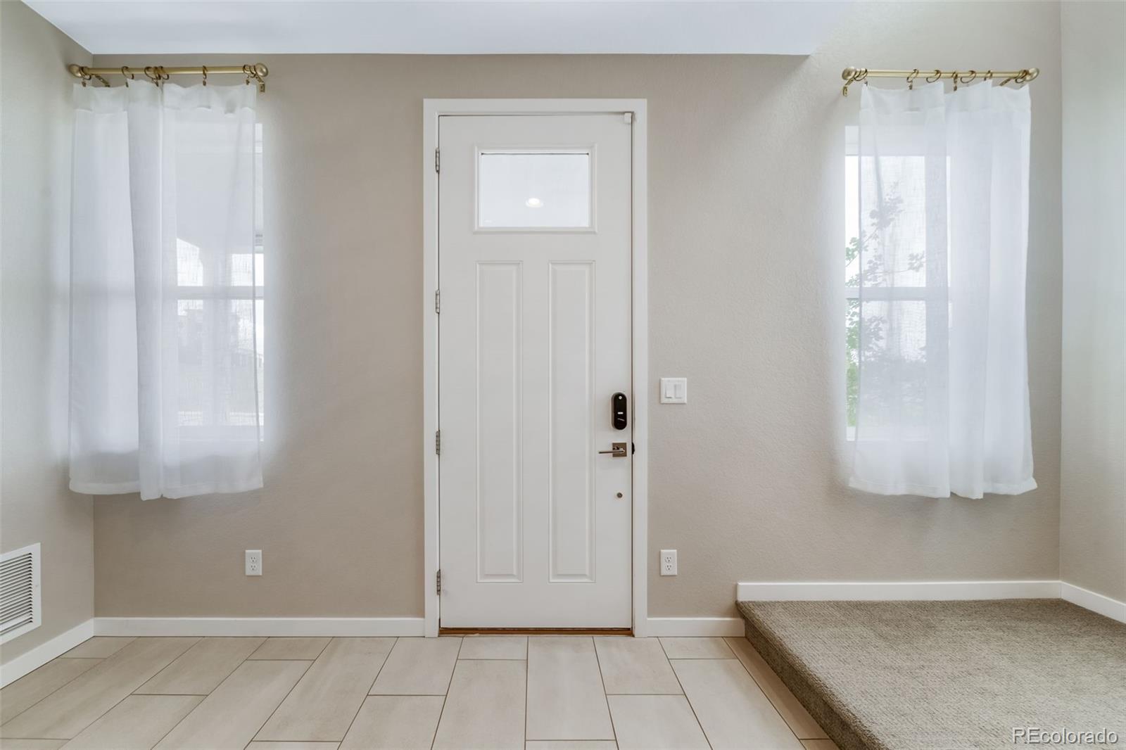 1000 Southurst Lane Littleton CO 80129