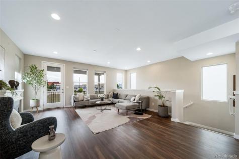 1000 Southurst Lane Littleton CO 80129