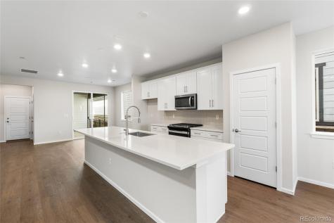 6227 N Nepal Street Aurora CO 80019