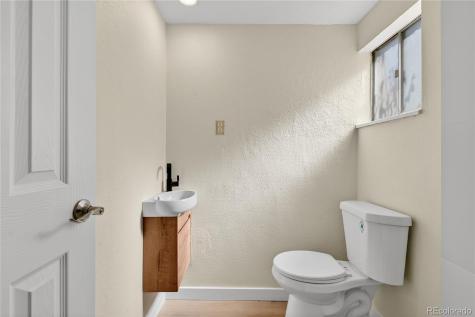 978 S Potomac Way Aurora CO 80012