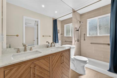 978 S Potomac Way Aurora CO 80012