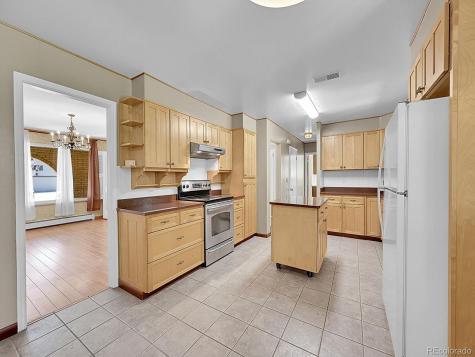 3841 S Magnolia Way Denver CO 80237