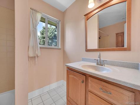 3841 S Magnolia Way Denver CO 80237