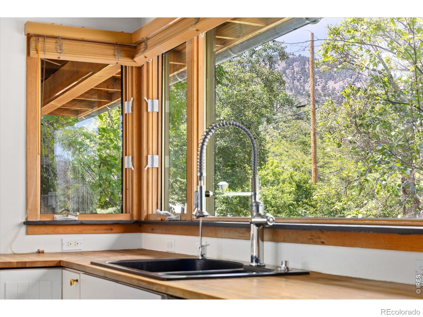 810 Alpine Avenue Boulder CO 80304
