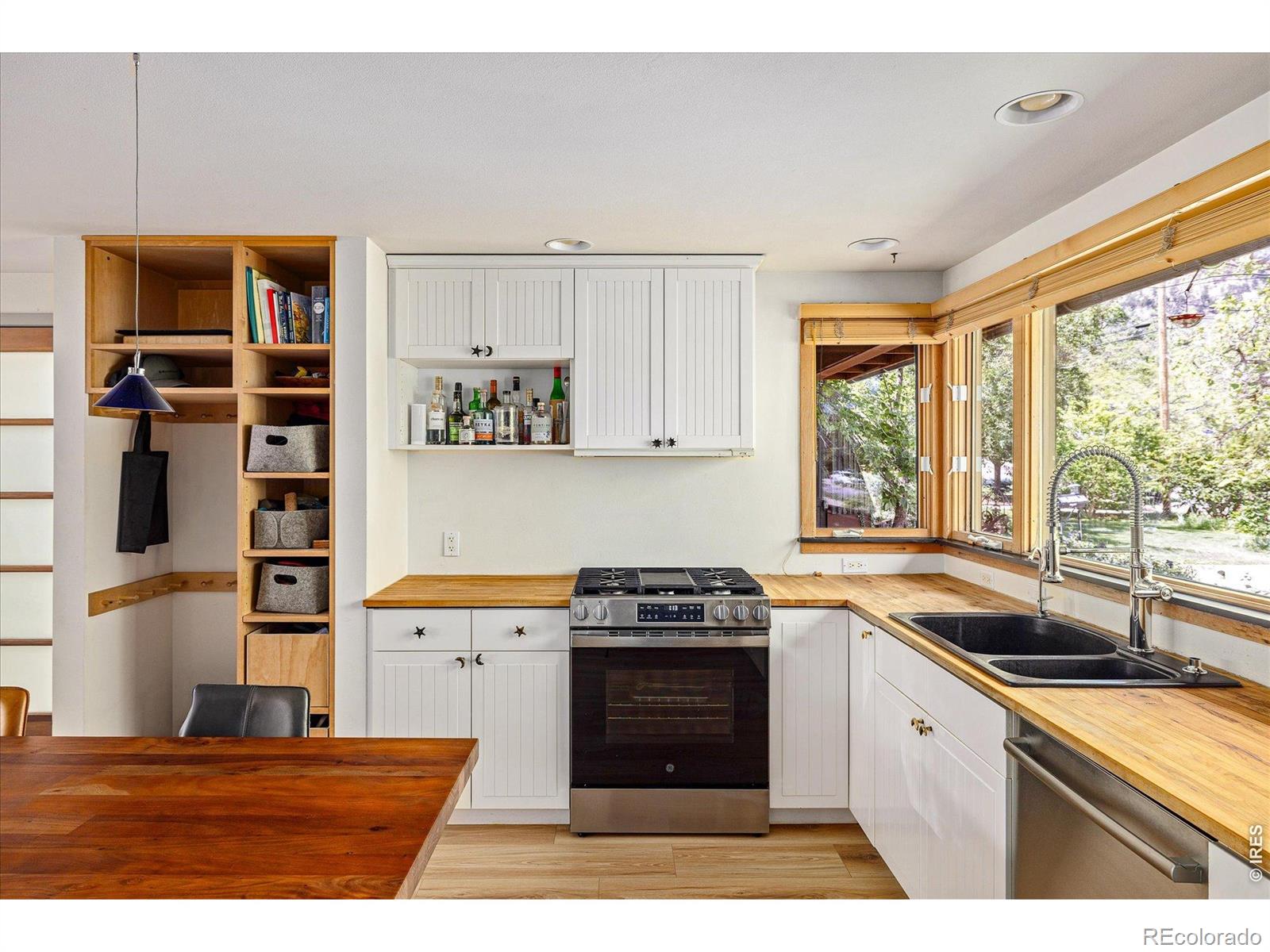 810 Alpine Avenue Boulder CO 80304
