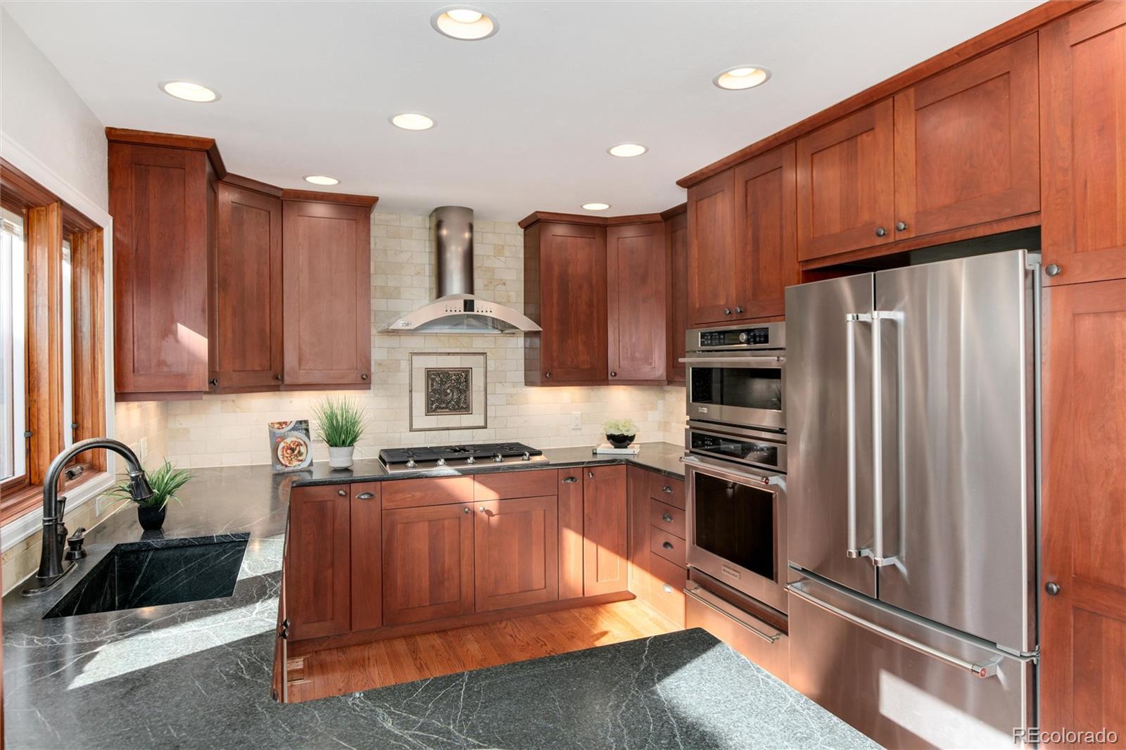 6093 S Akron Way Greenwood Village CO 80111