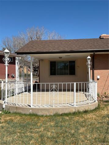 2753 S Benton Street Denver CO 80227