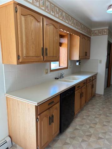 2753 S Benton Street Denver CO 80227