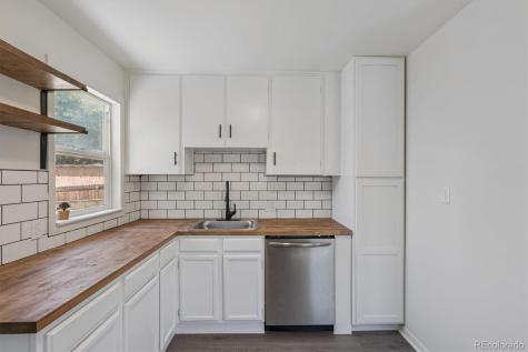 775 Joliet Street Aurora CO 80010