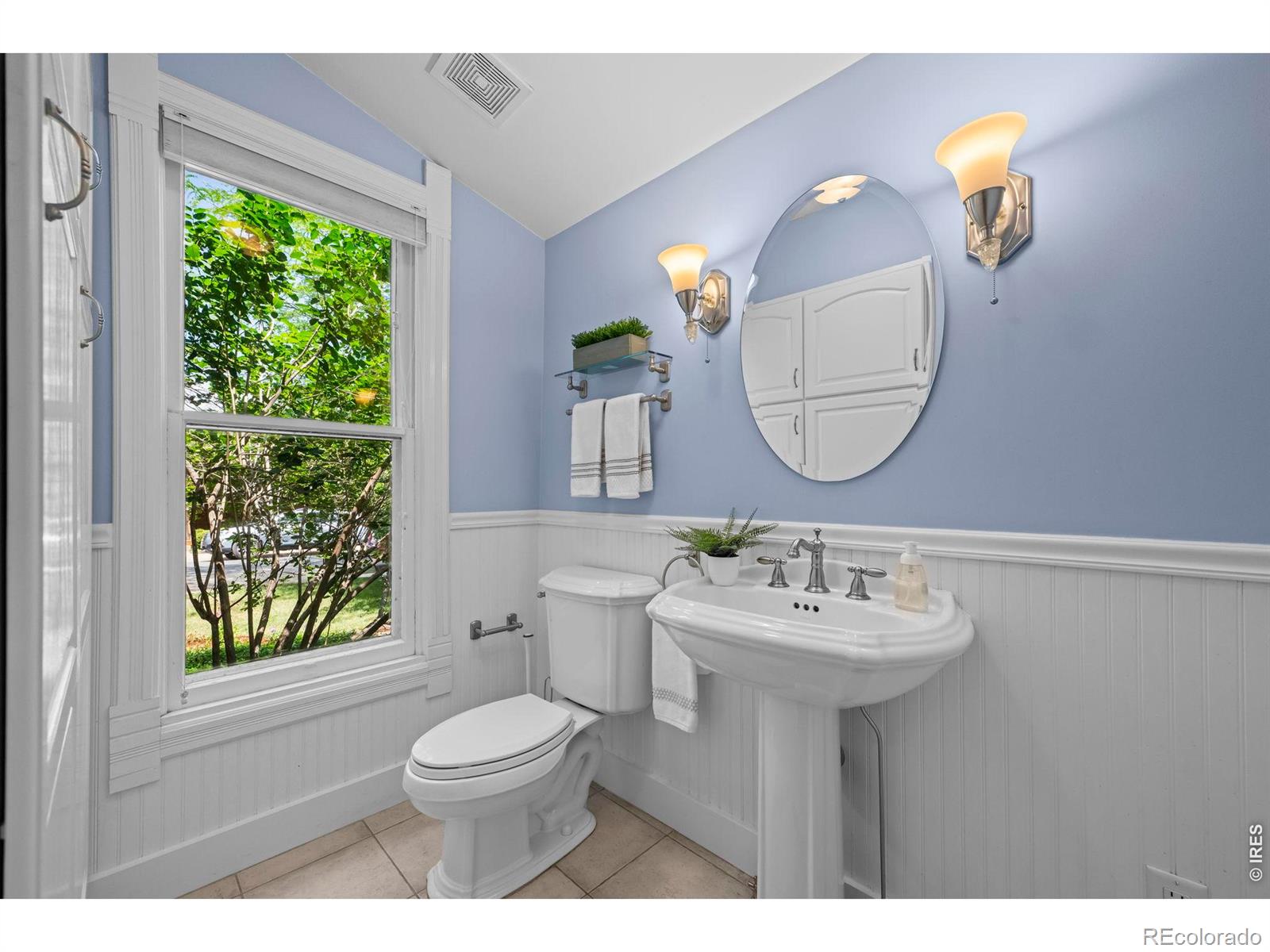 804 Dewey Avenue Boulder CO 80304