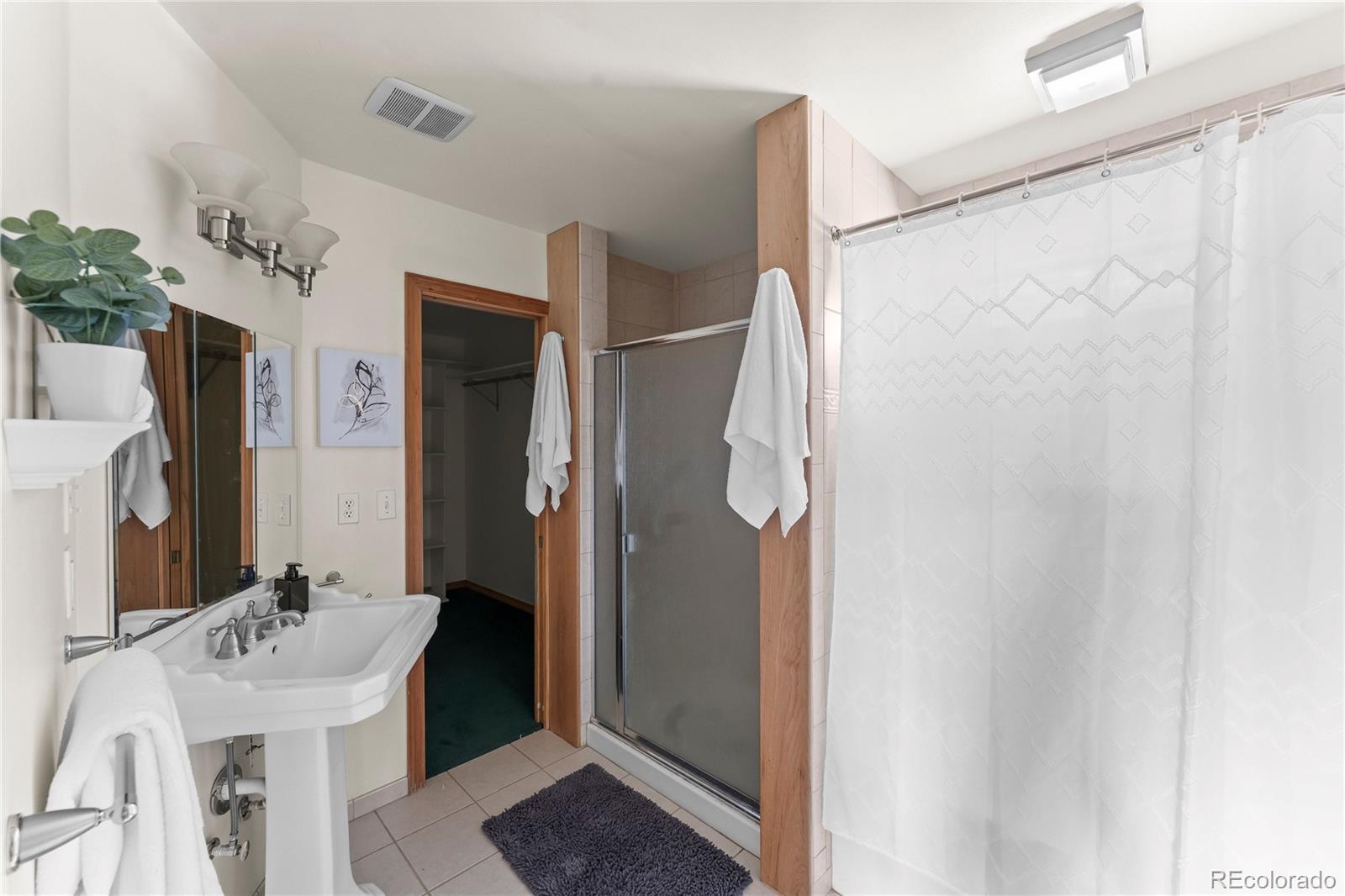 1008 Cantiberry Road Divide CO 80814