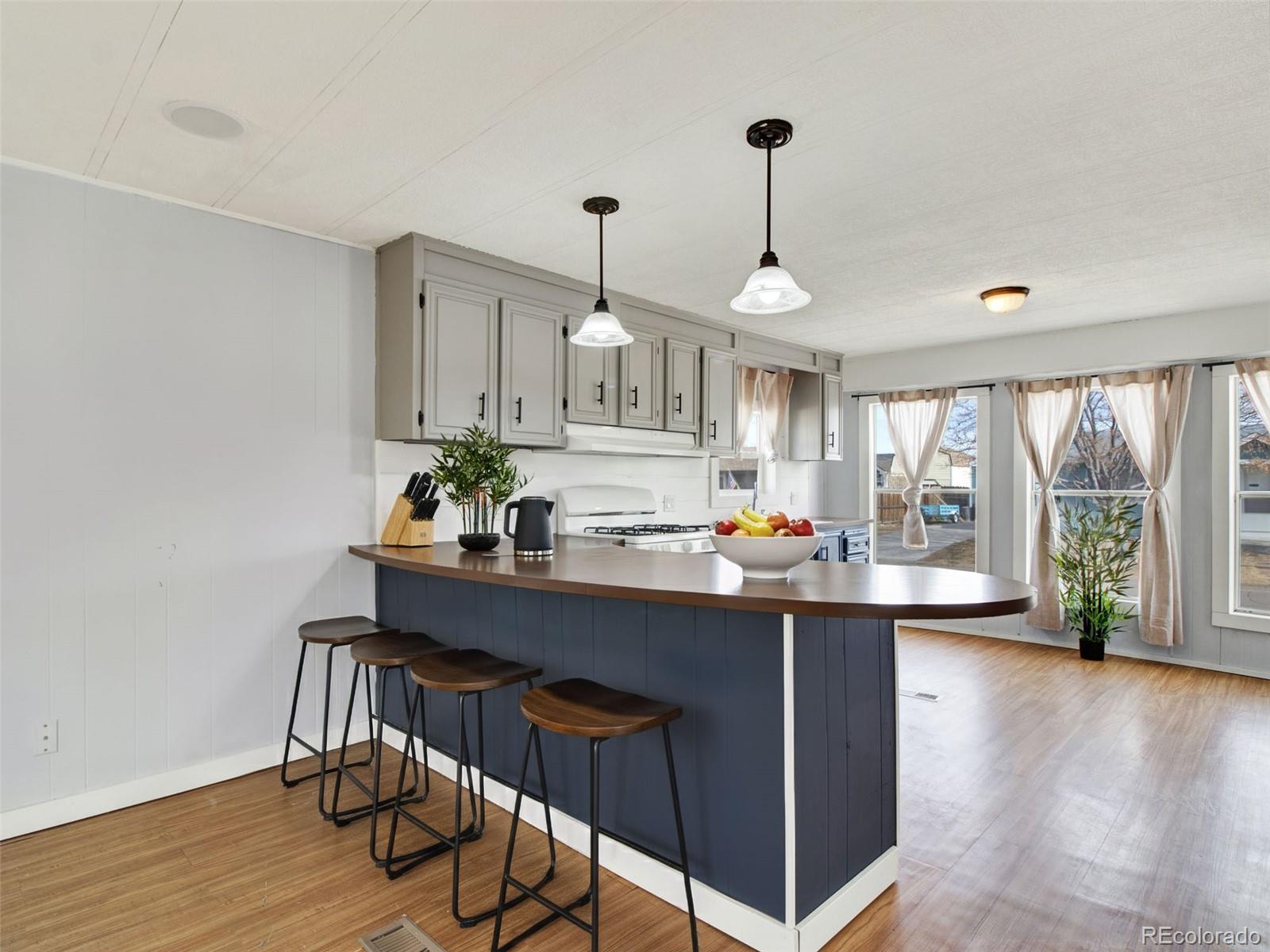 231 Dahlia Street Bennett CO 80102