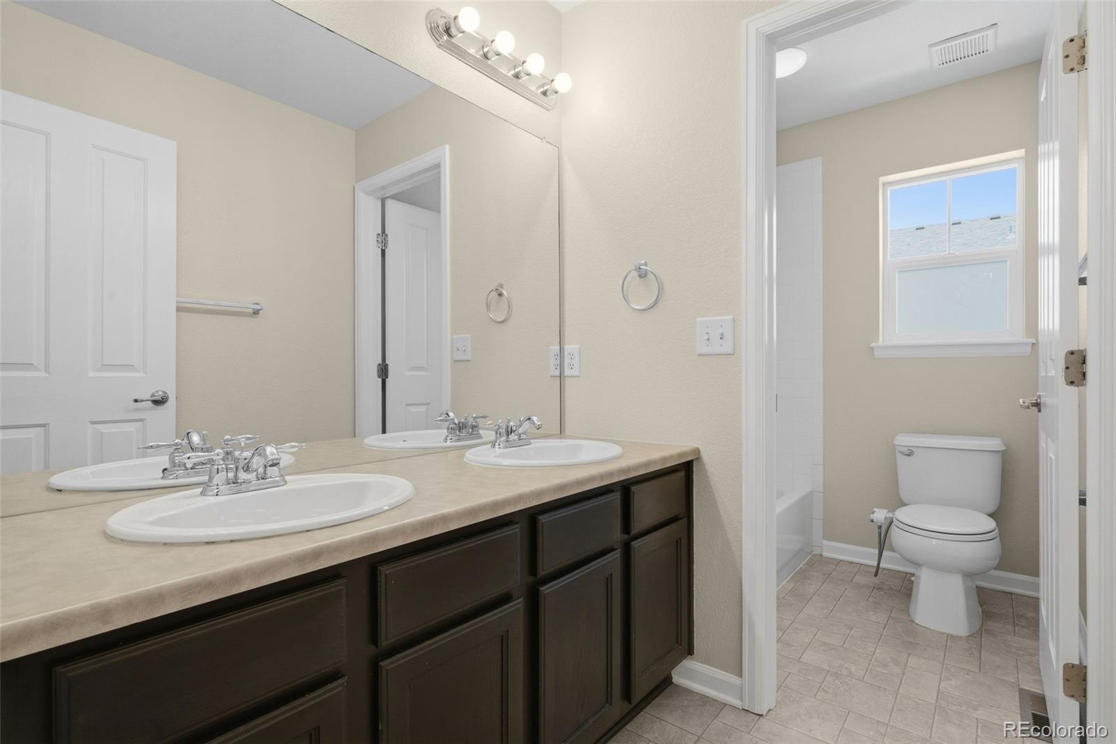 9685 E 105th Avenue Commerce City CO 80640