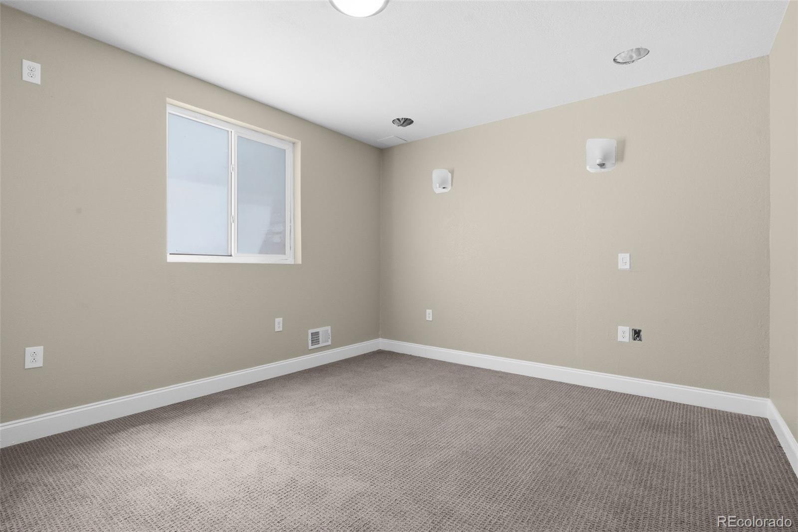 9685 E 105th Avenue Commerce City CO 80640