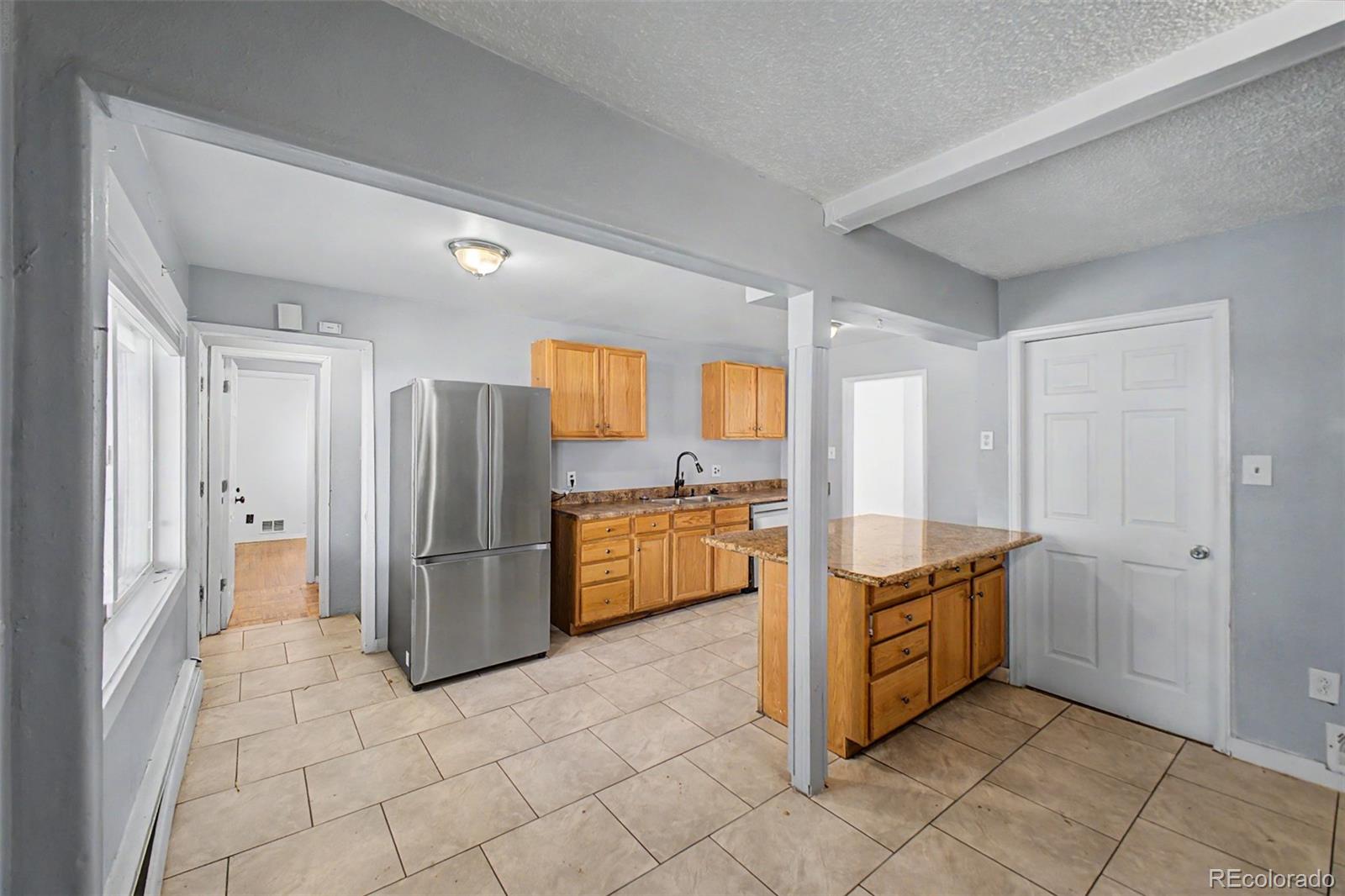 2318 S Perry Street Denver CO 80219