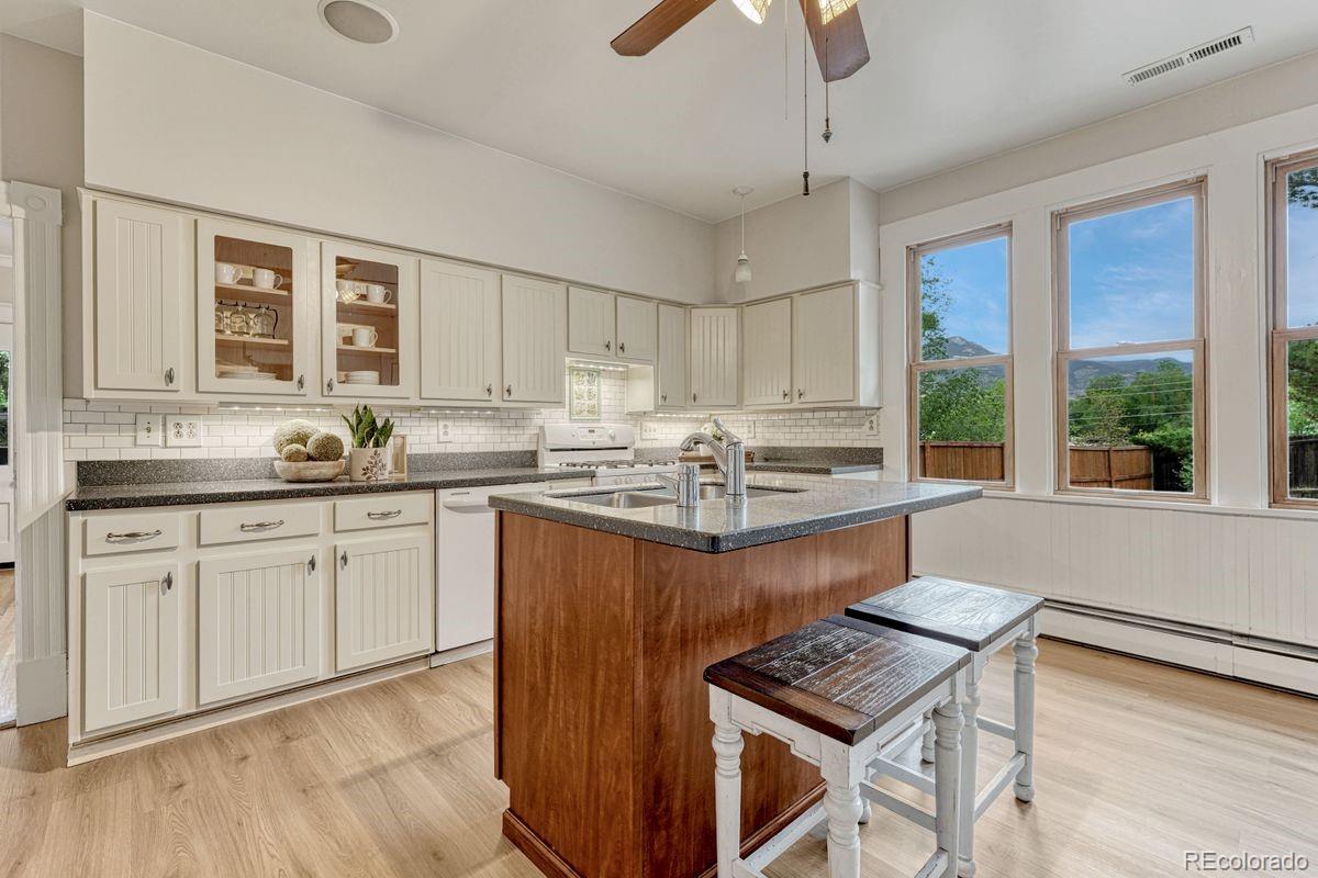 728 W Kiowa Street Colorado Springs CO 80905
