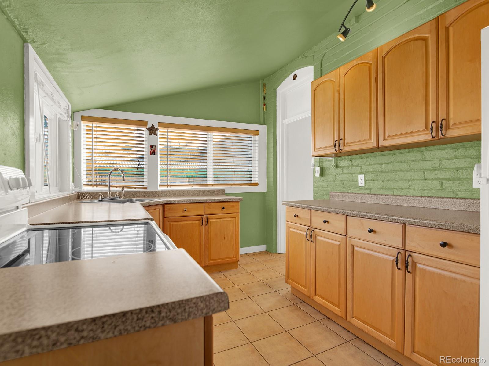 3516 N Clayton Street Denver CO 80205