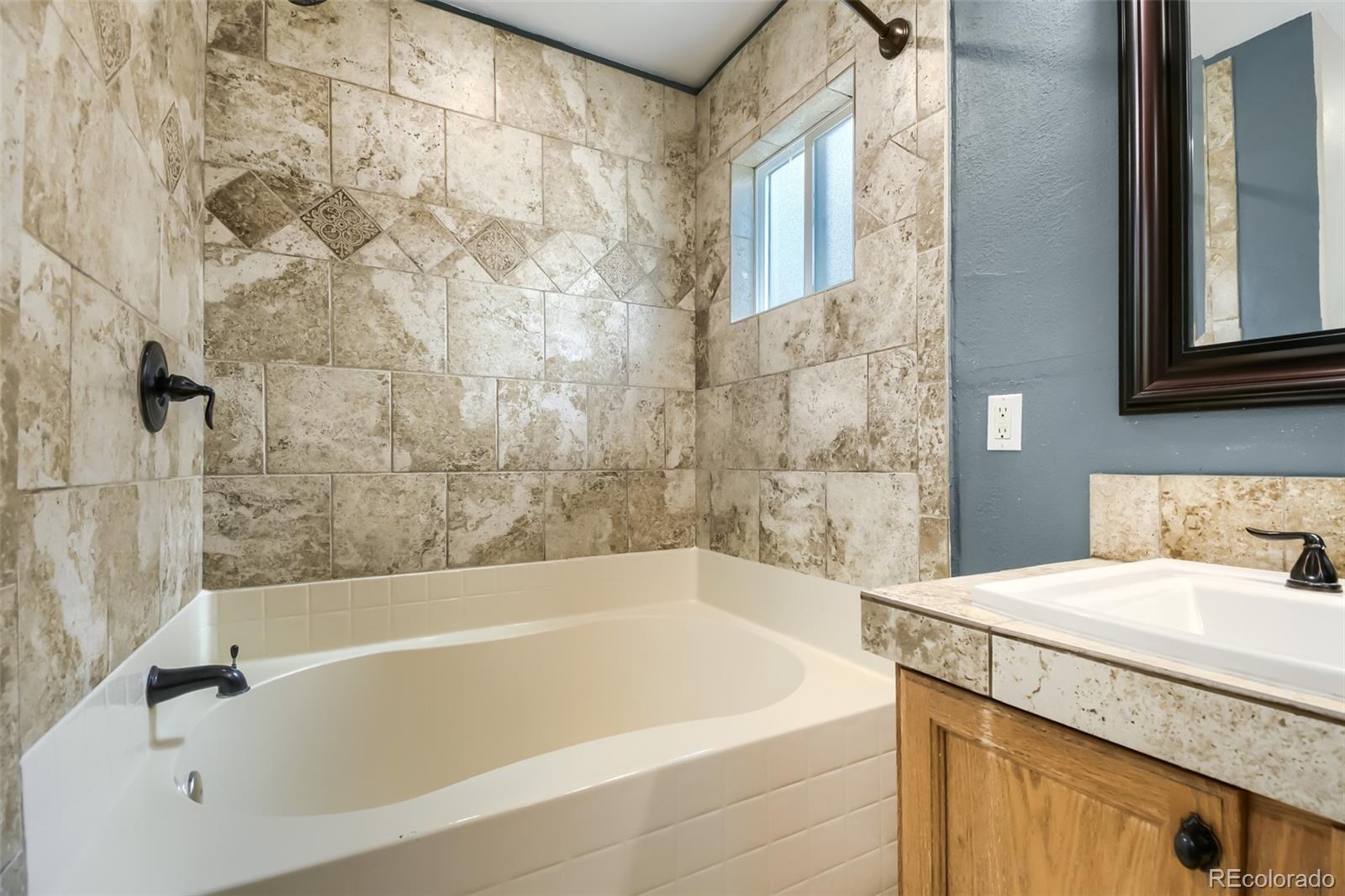 10215 Spotted Owl Avenue Highlands Ranch CO 80129