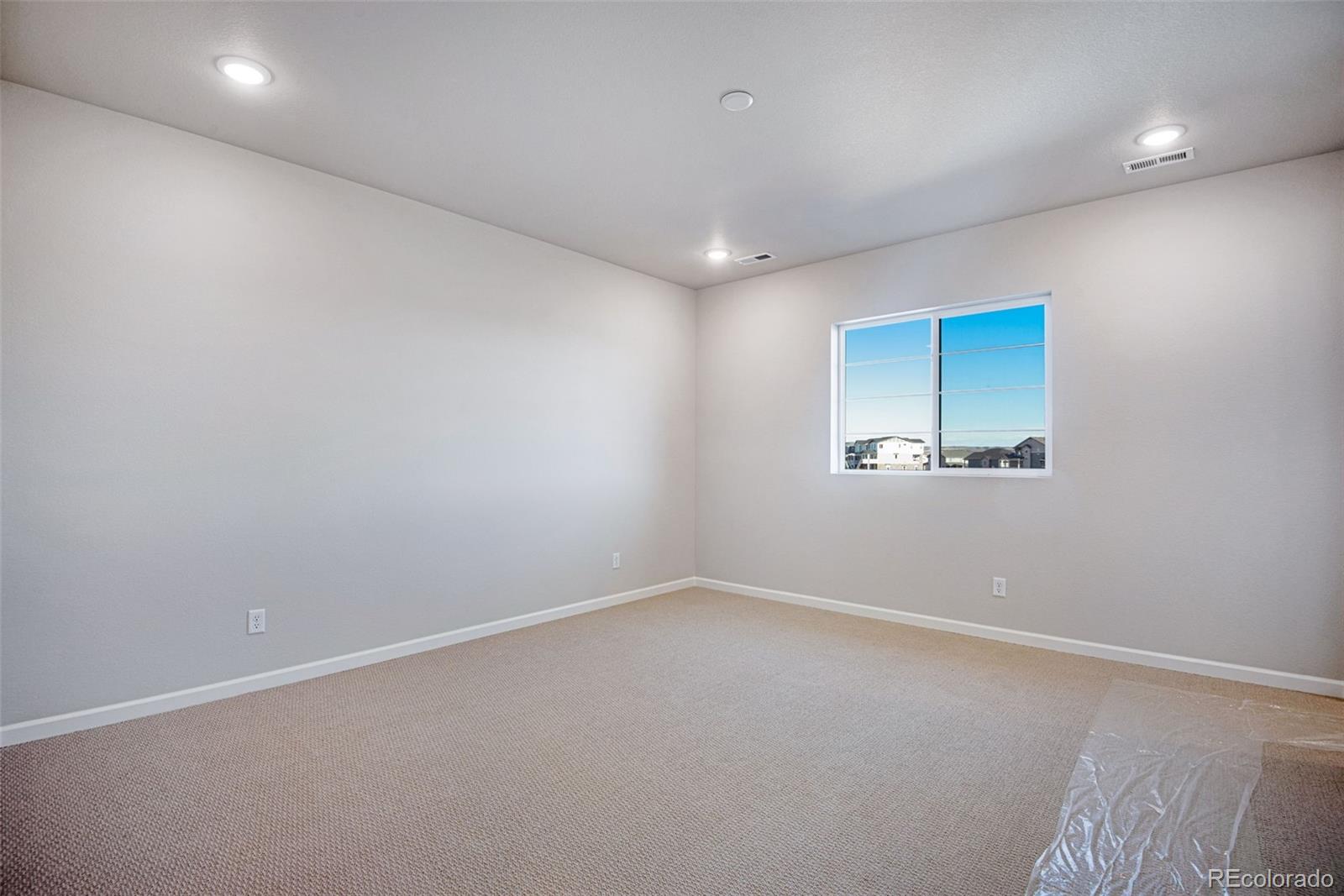 8568 Eckley Street Littleton CO 80125