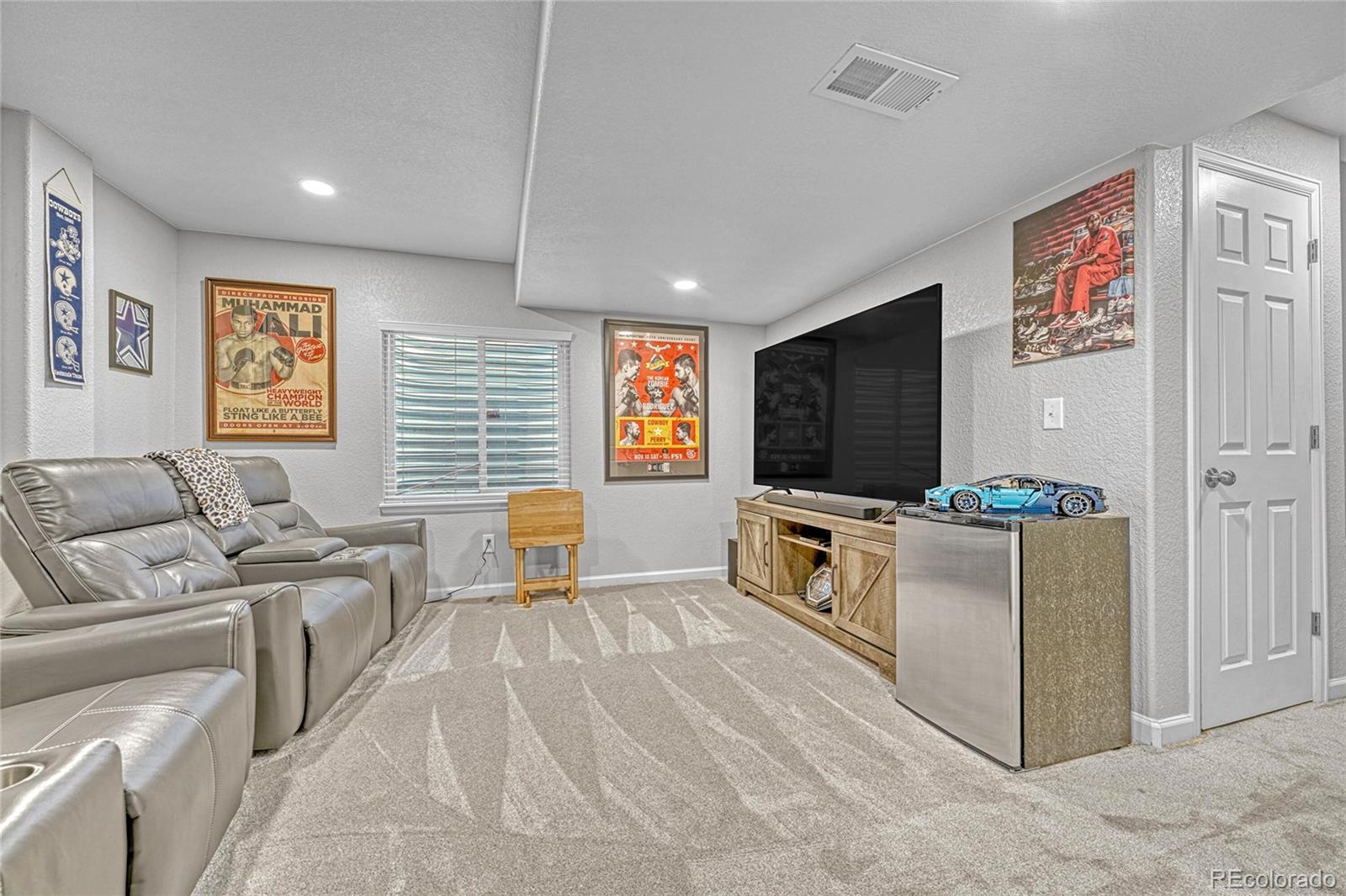 7354 S Memphis Street Aurora CO 80016