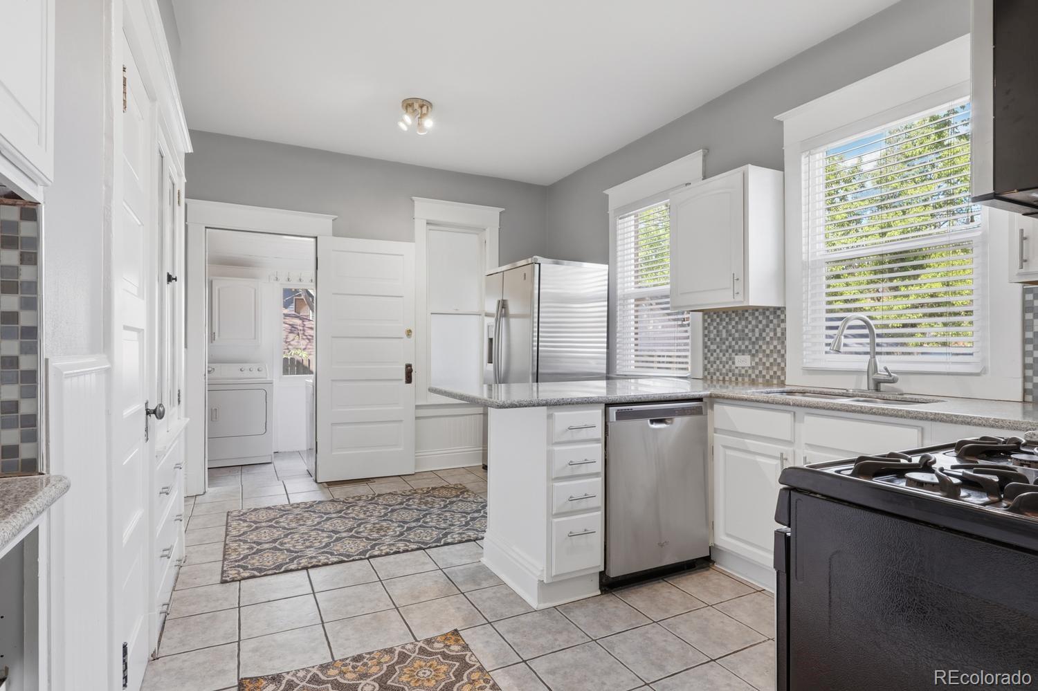 3223 Grove Street Denver CO 80211