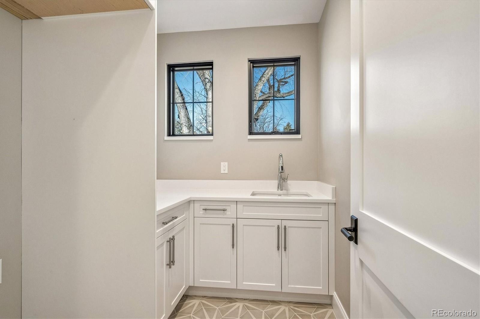 1699 Bellaire Street Denver CO 80220