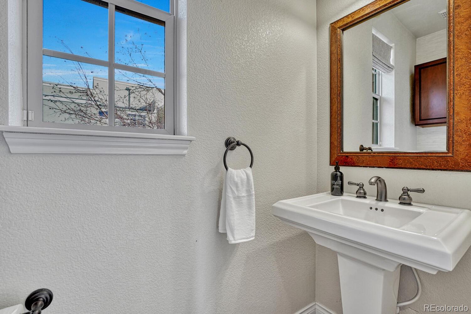 8873 E 29th Place Denver CO 80238