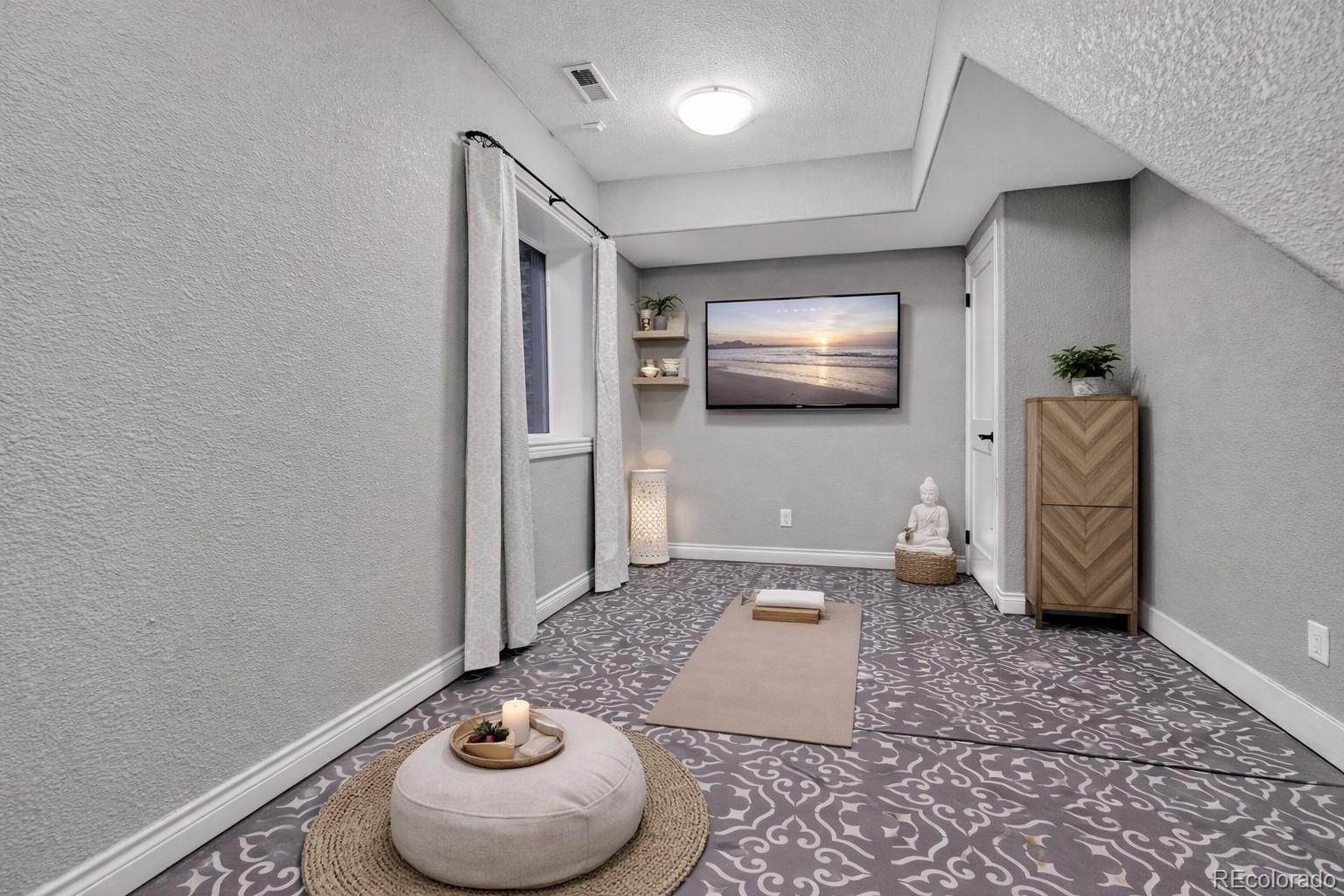 8873 E 29th Place Denver CO 80238