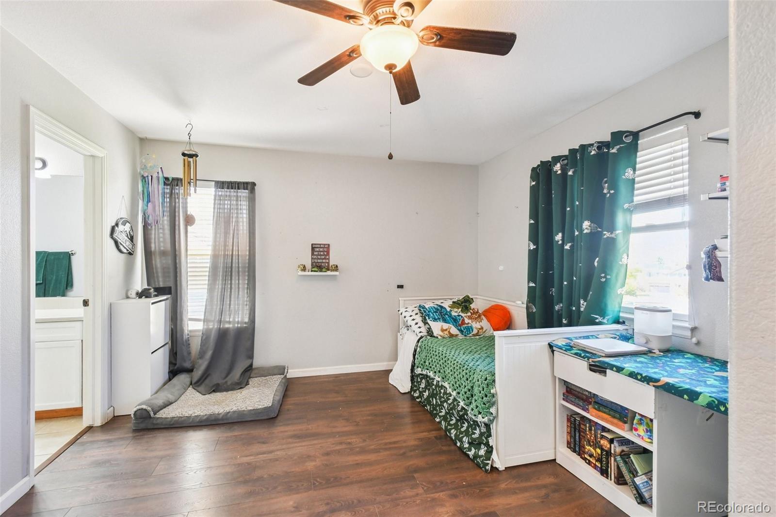 4144 S Liverpool Way Aurora CO 80013