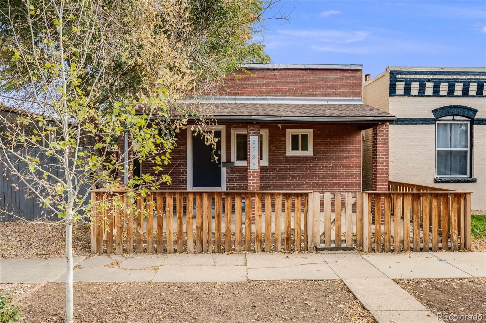 Denver CO, 3582 N High Street