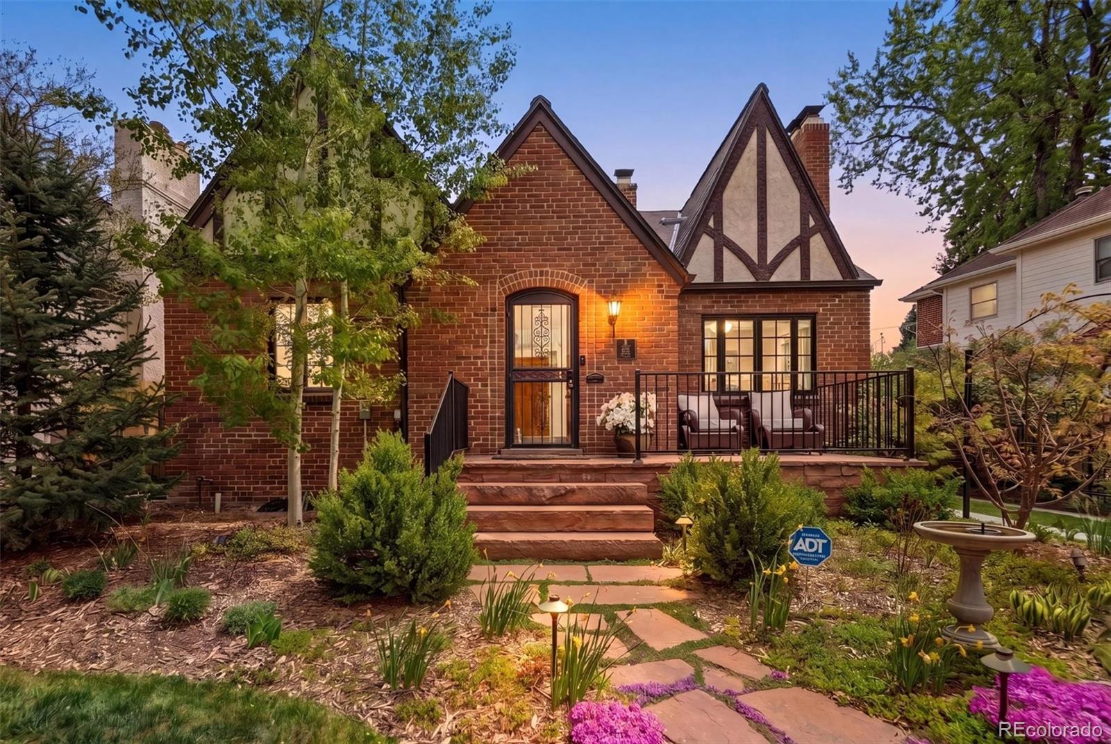 956 S Elizabeth Street Denver CO 80209