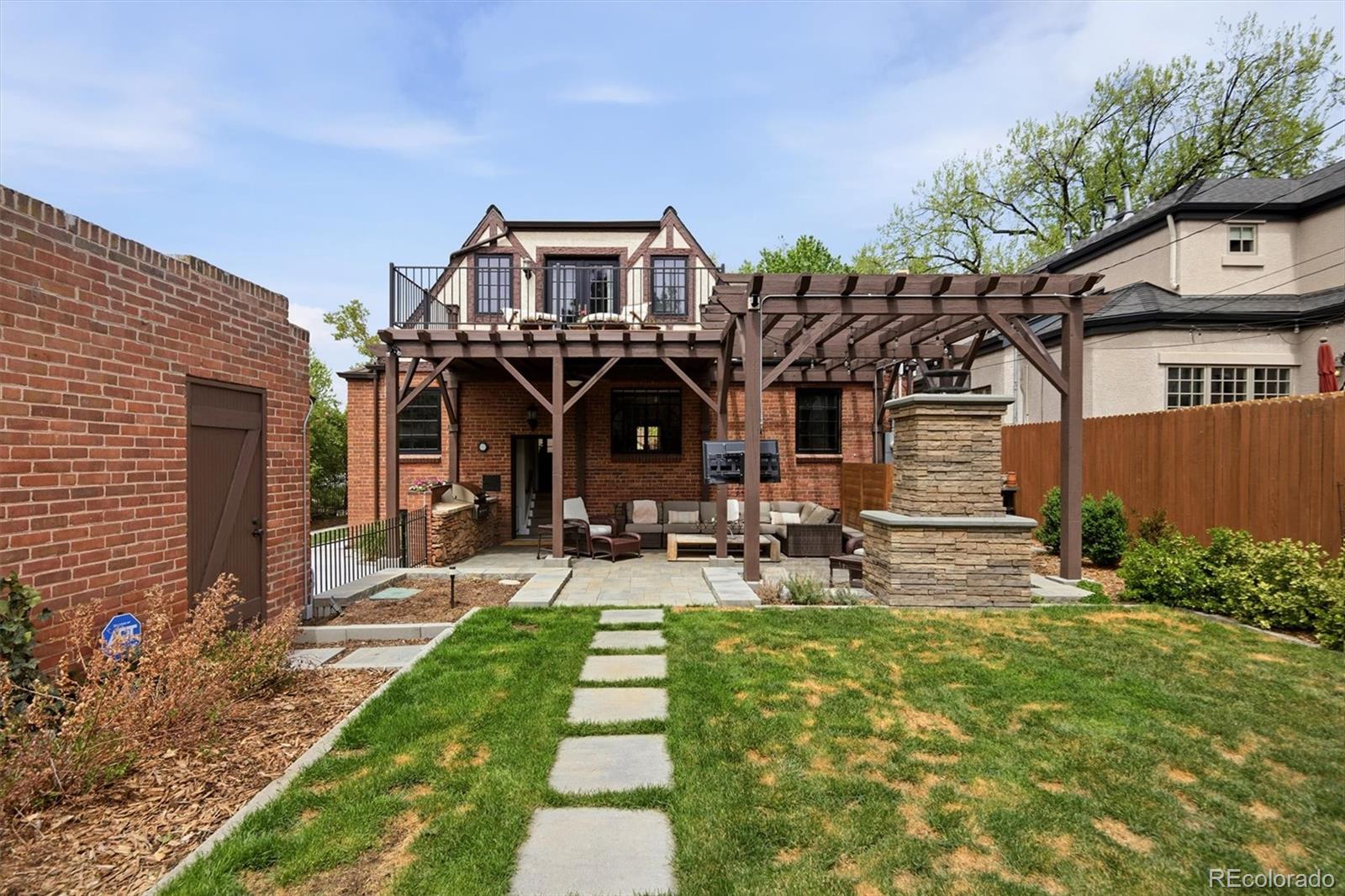 956 S Elizabeth Street Denver CO 80209