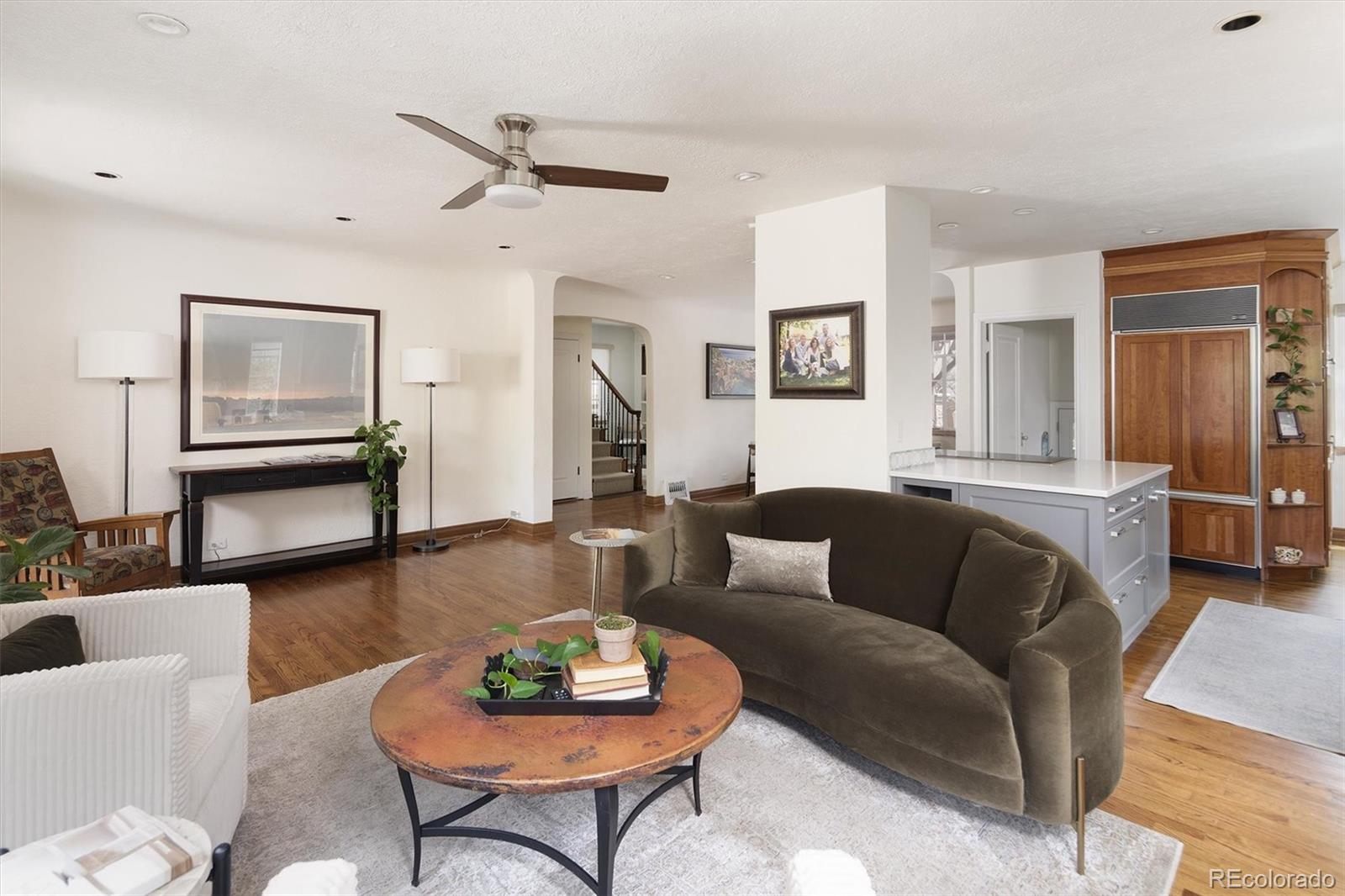 956 S Elizabeth Street Denver CO 80209