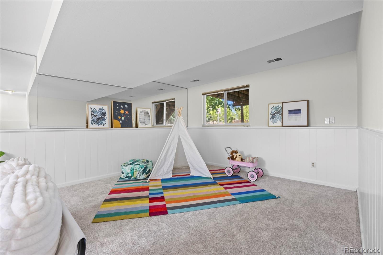 8603 E Dillard Place Denver CO 80231