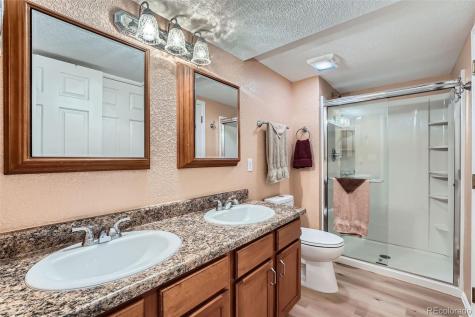 20004 E Tufts Drive Centennial CO 80015