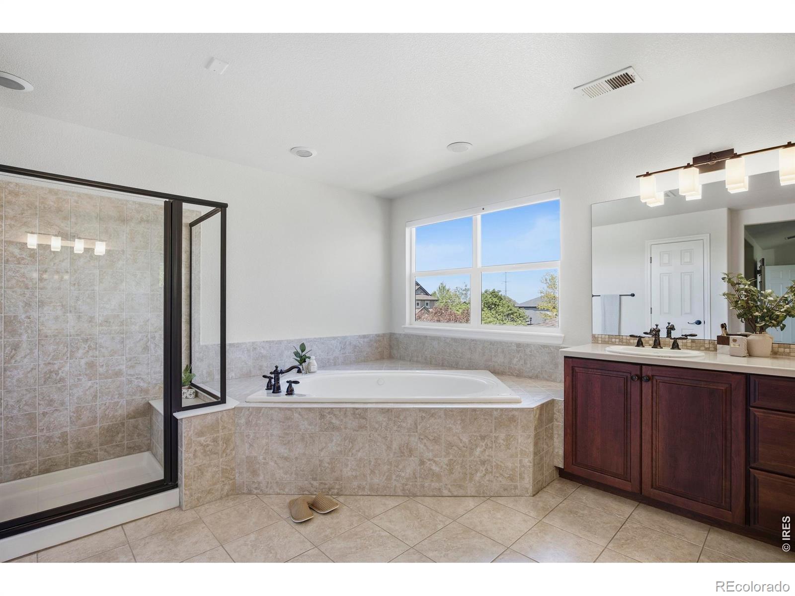 1657 Stardance Circle Longmont CO 80504