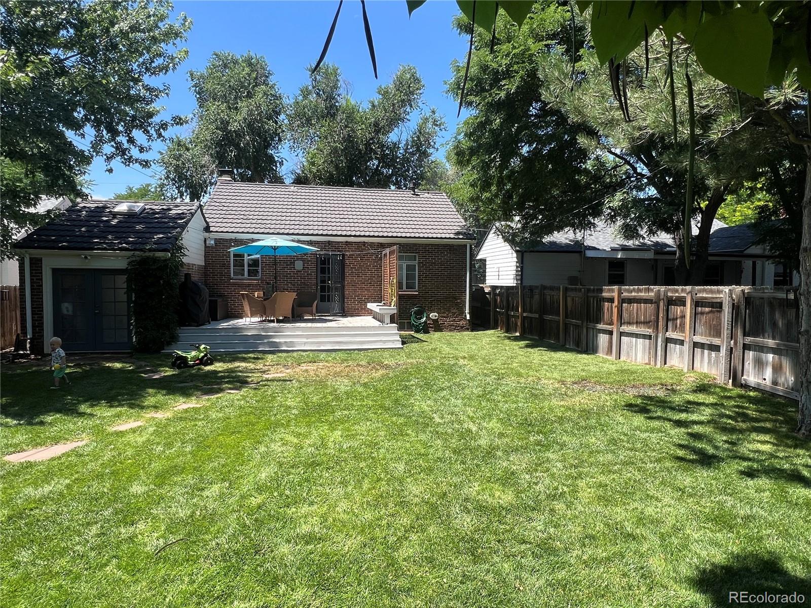 1230 Magnolia Street Denver CO 80220