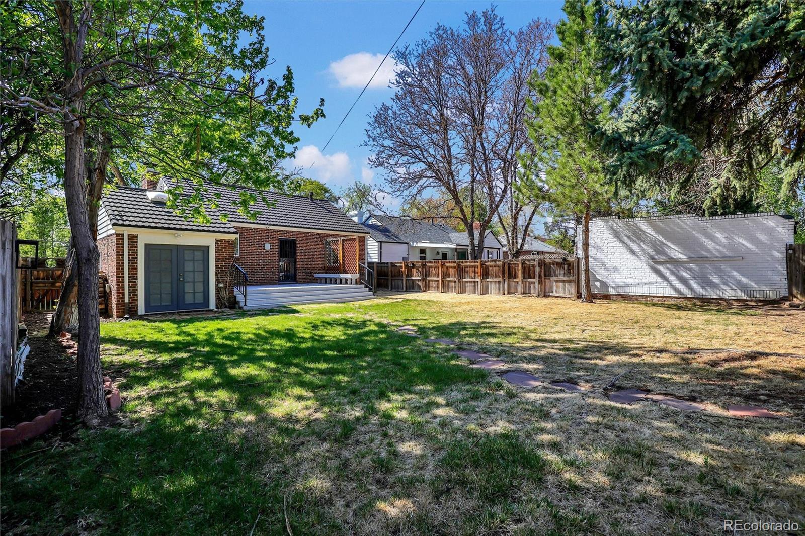 1230 Magnolia Street Denver CO 80220