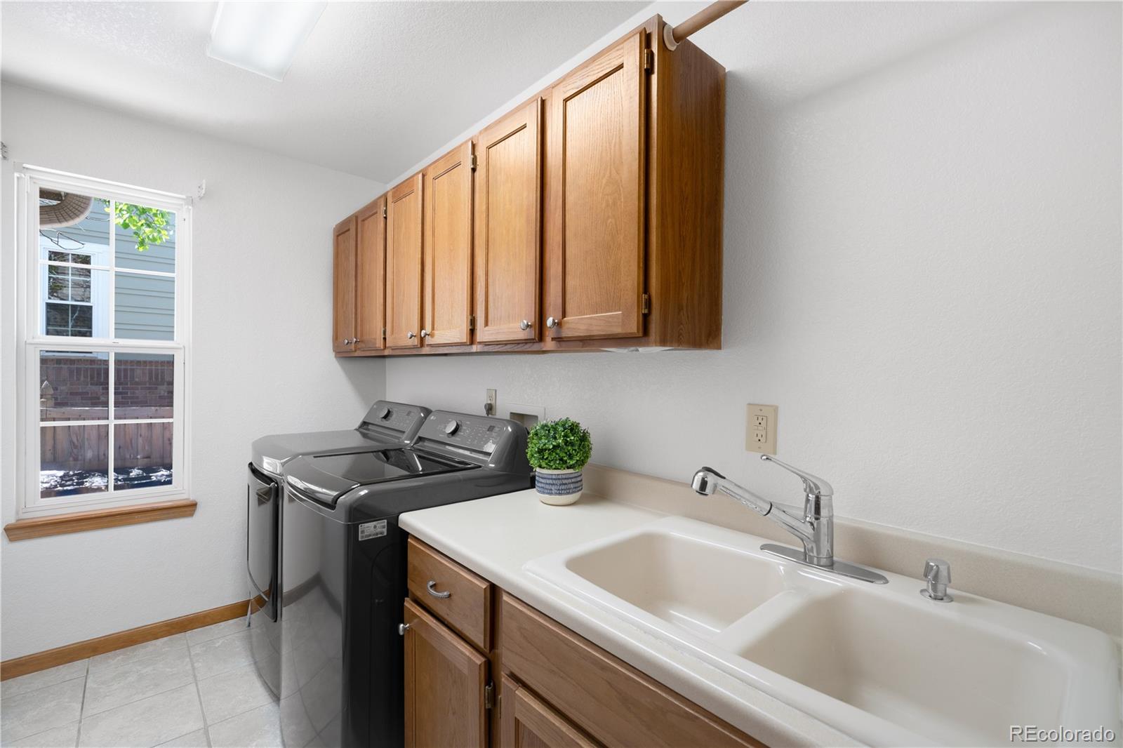 10269 Lodestone Way Parker CO 80134