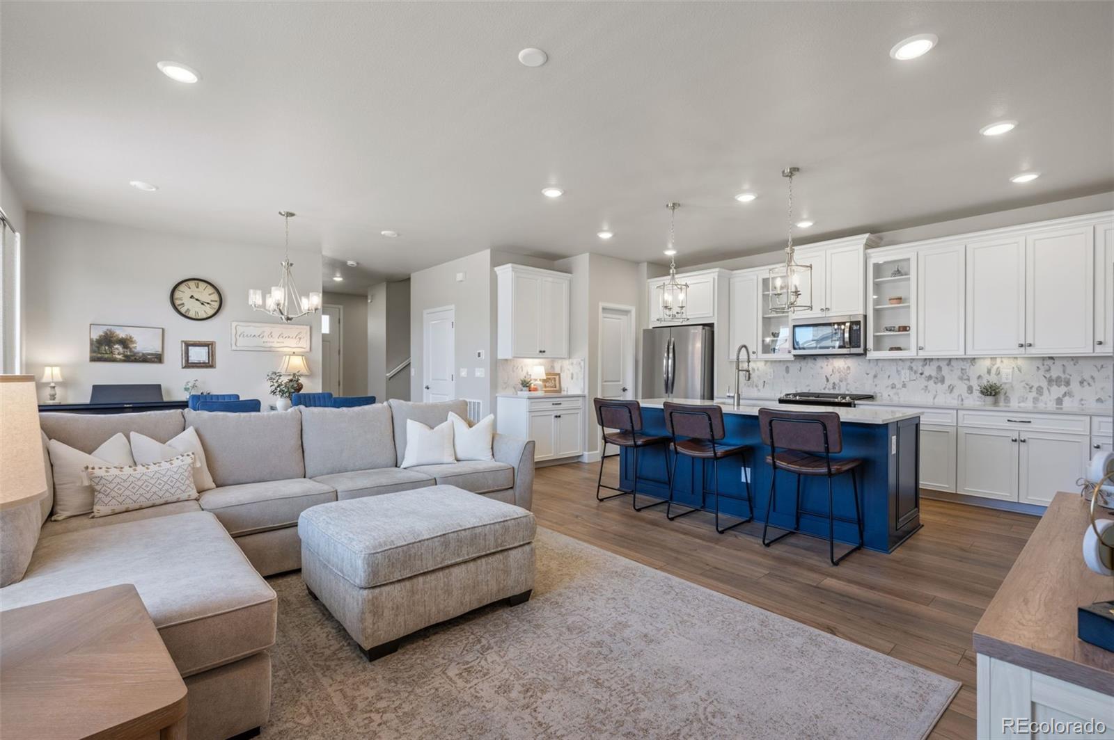 8073 Monte Vista Circle Littleton CO 80125
