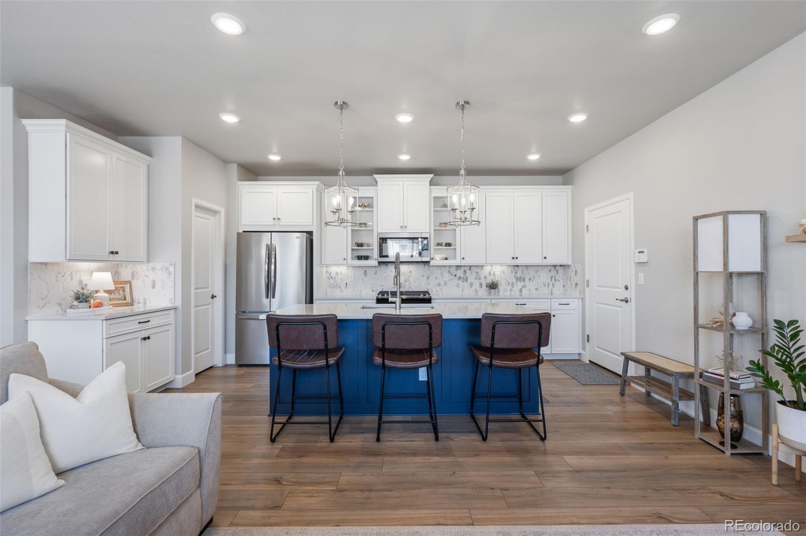 8073 Monte Vista Circle Littleton CO 80125