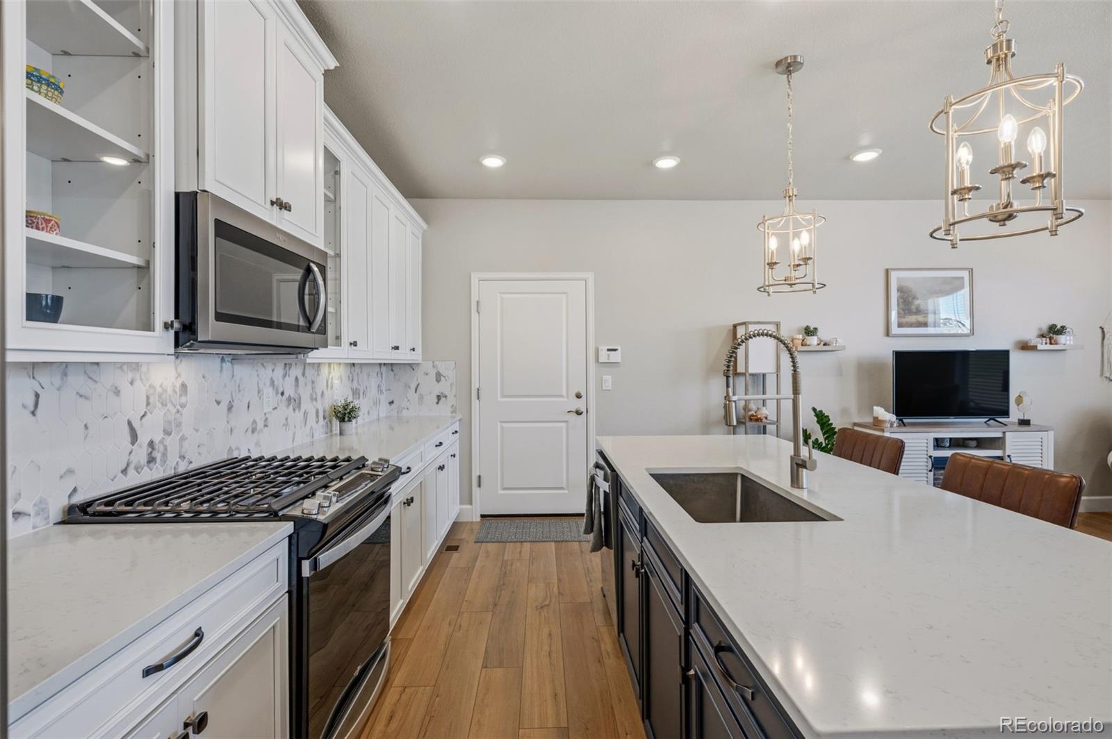 8073 Monte Vista Circle Littleton CO 80125