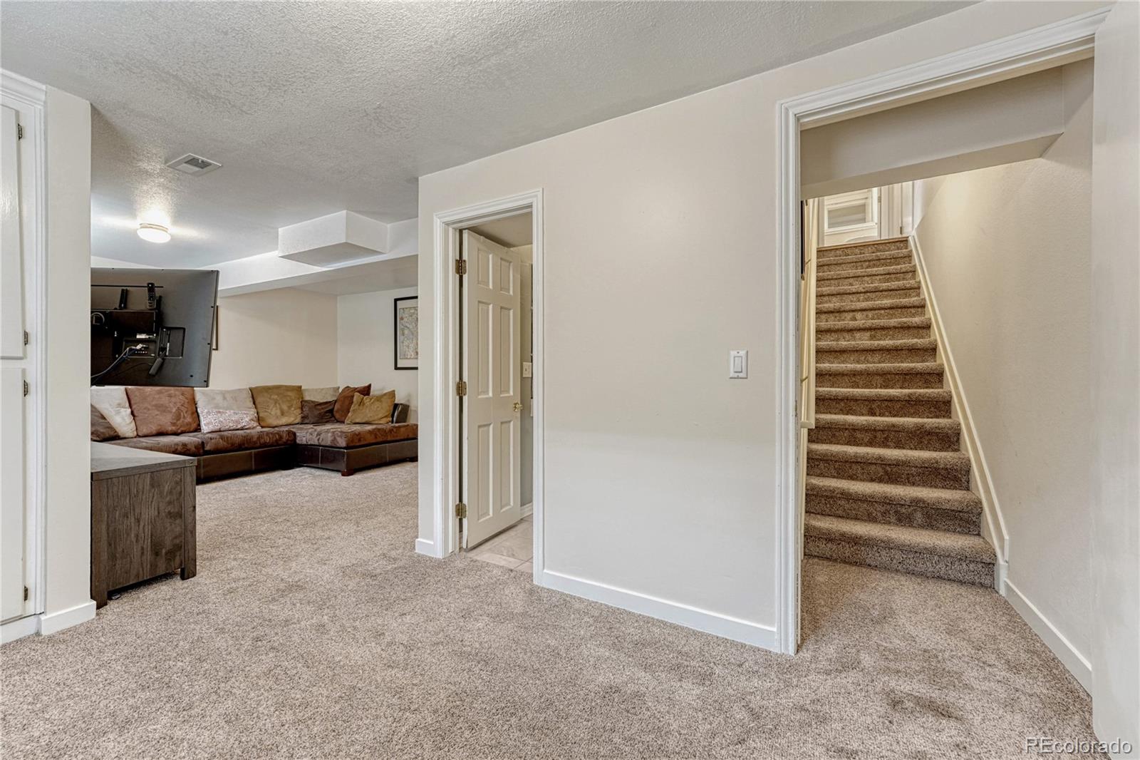 1120 S Flower Circle Lakewood CO 80232