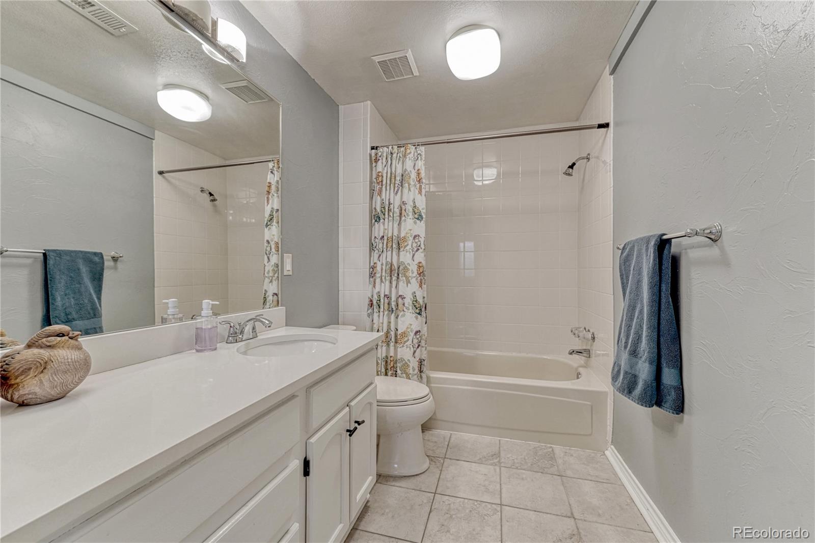 1120 S Flower Circle Lakewood CO 80232