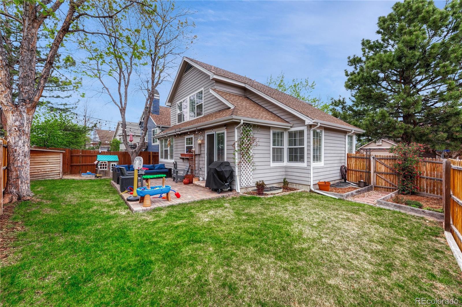1120 S Flower Circle Lakewood CO 80232