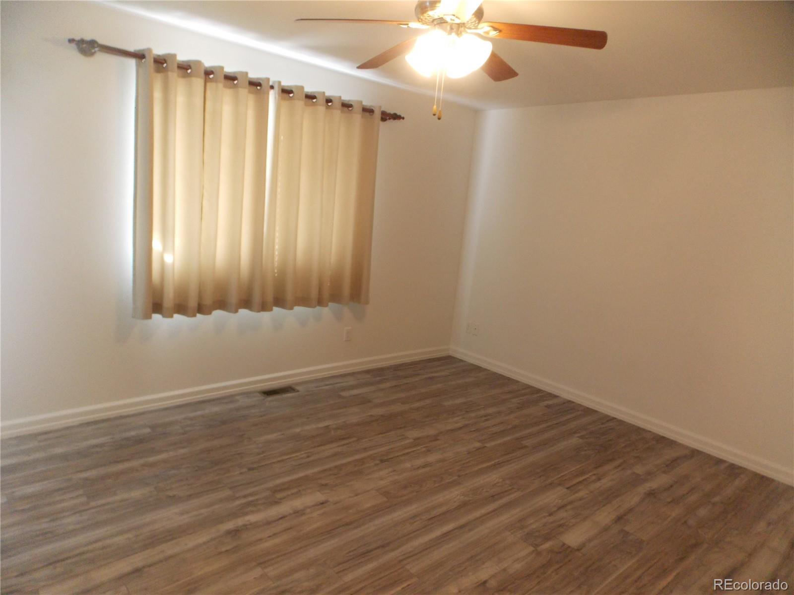 517 Foster Avenue Alamosa CO 81101